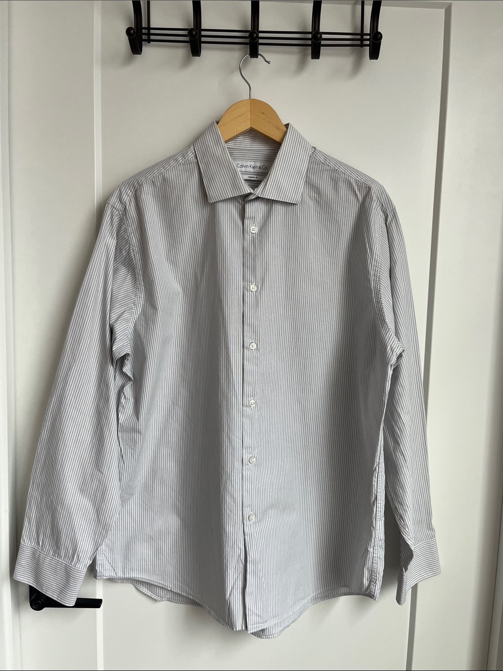 Calvin Klein Men’s Gray Pinstripe Dress Shirt Mens Size L
